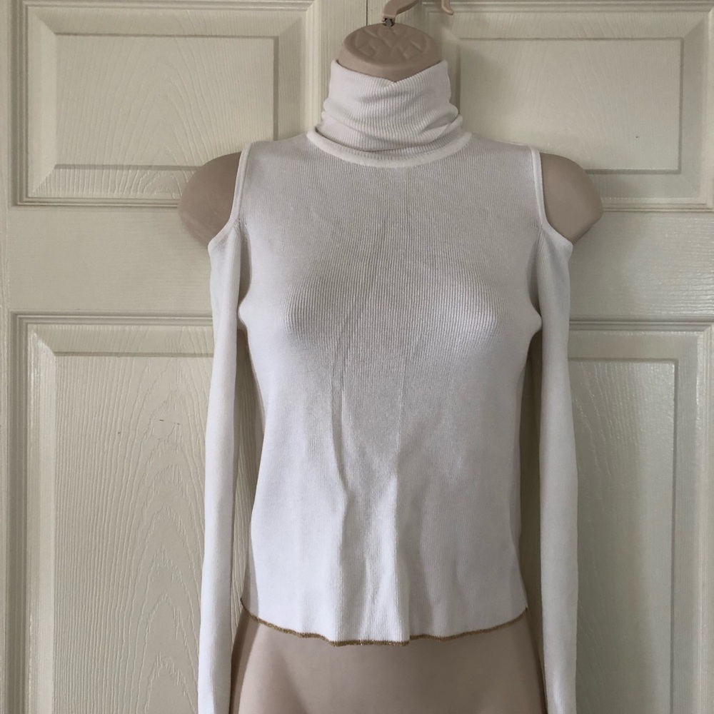 Zara- Knit Blouse